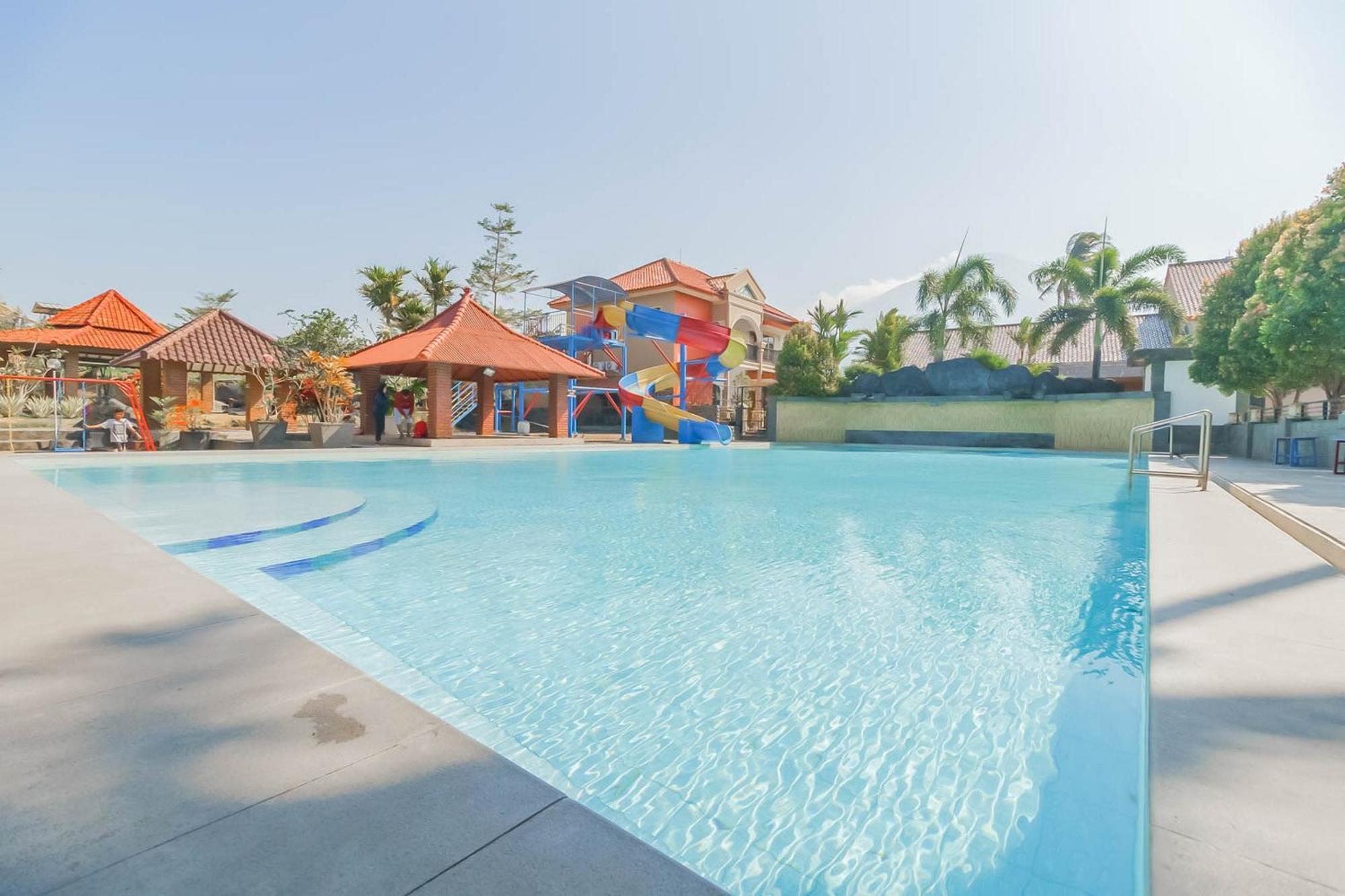 Reddoorz Resort Premium @ Sangkan Hurip Кунинган Екстериор снимка