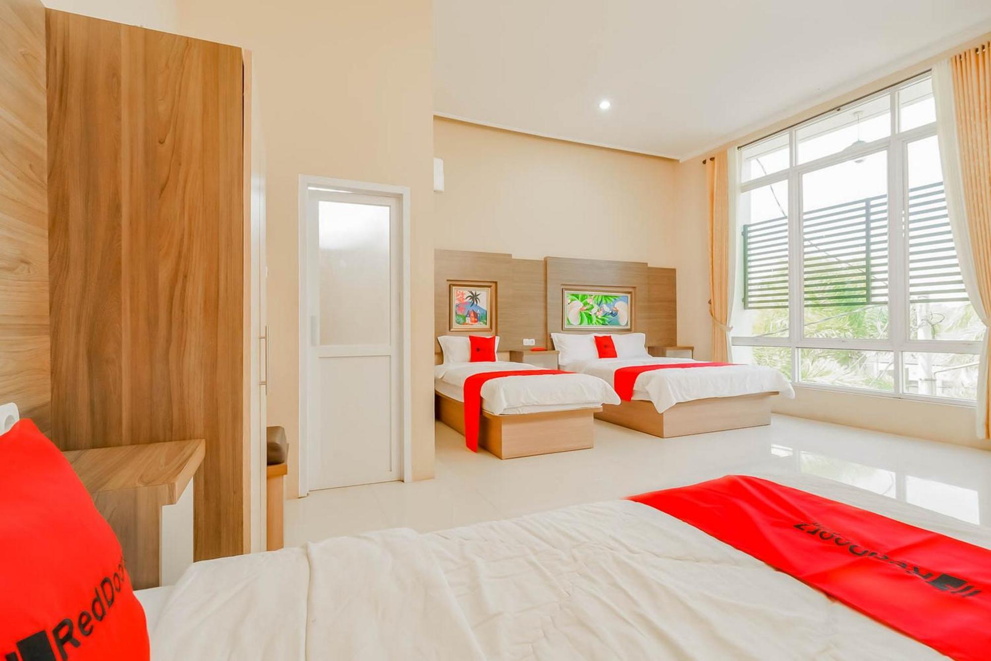 Reddoorz Resort Premium @ Sangkan Hurip Кунинган Екстериор снимка