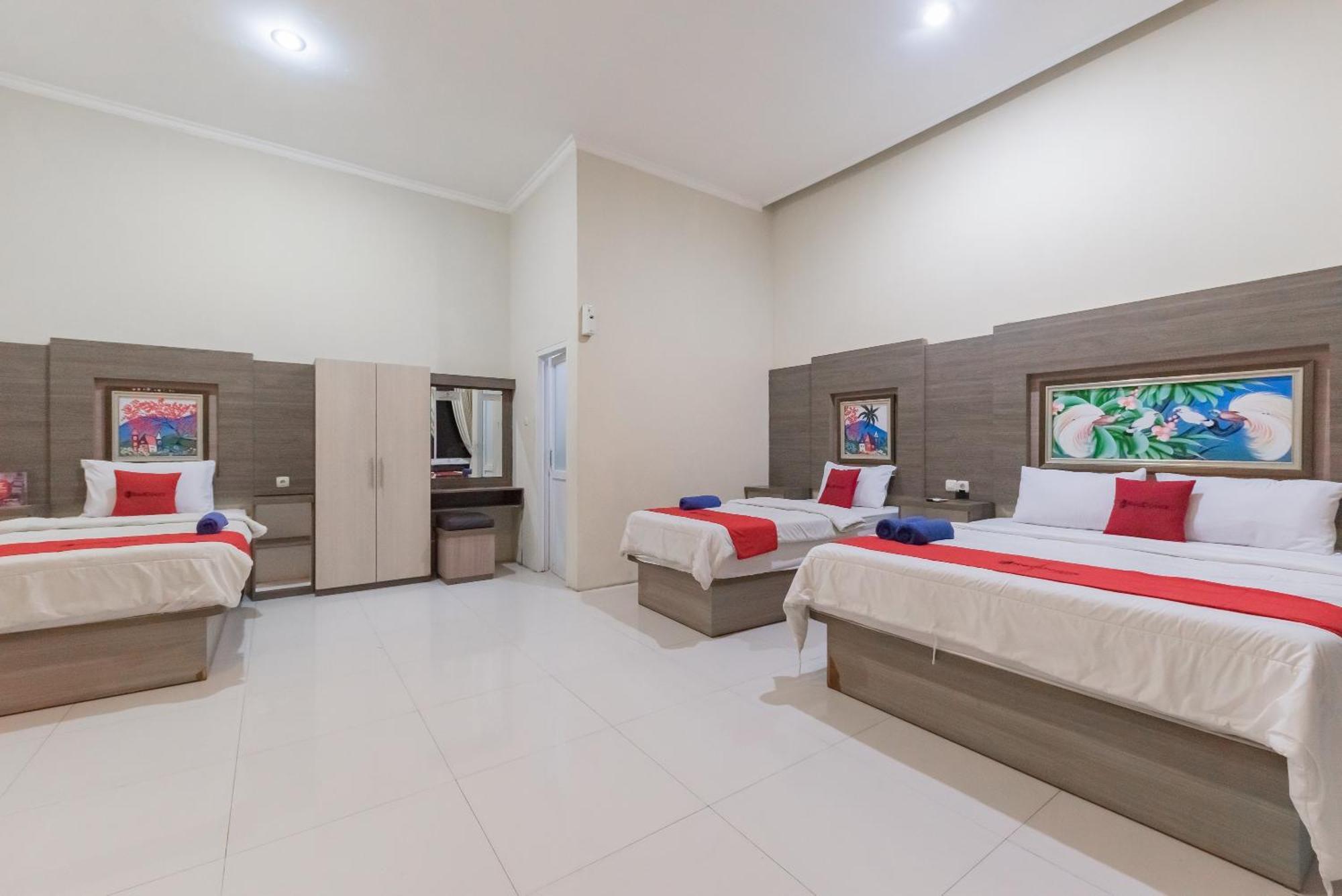 Reddoorz Resort Premium @ Sangkan Hurip Кунинган Екстериор снимка